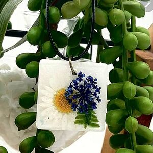 Real Blue Flowers Daisy’s Green Ferns Nature Life Outdoors Pendant Necklace